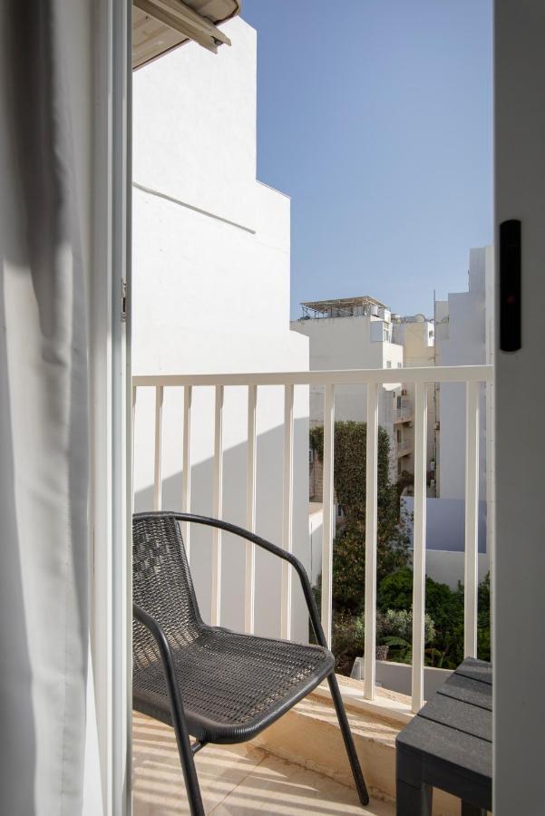 Modern 2Br Apartment Close To Sea, In The Heart Of Слима Экстерьер фото