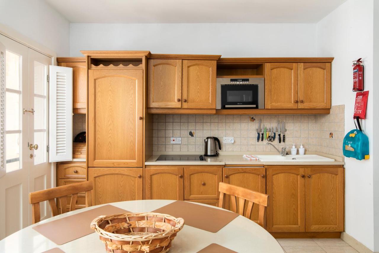 Modern 2Br Apartment Close To Sea, In The Heart Of Слима Экстерьер фото
