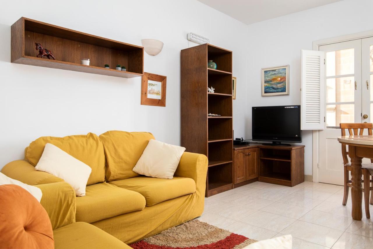 Modern 2Br Apartment Close To Sea, In The Heart Of Слима Экстерьер фото